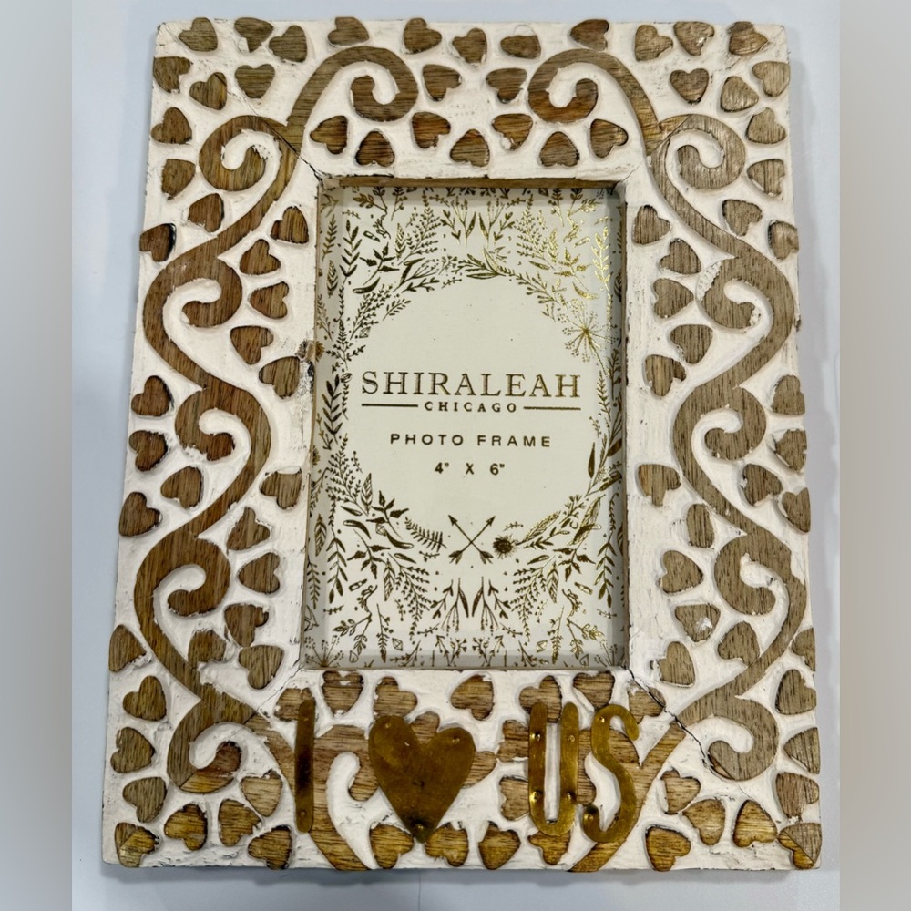 Shiraleah White Heart Photo Frame